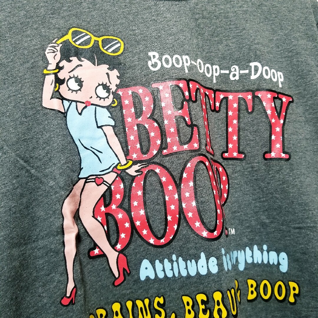 Betty Boop(ベティブープ)のベティーブープ ベティちゃん 服  新品　半袖 Tシャツ　ダークグレー メンズのトップス(Tシャツ/カットソー(半袖/袖なし))の商品写真