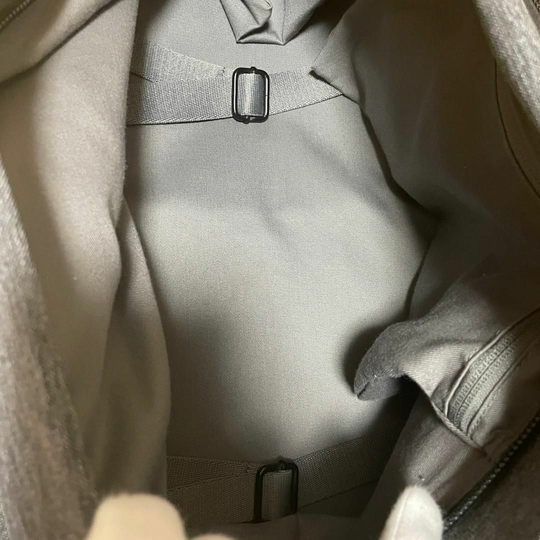 cote&ciel(コートエシエル)の【超美品・保存袋付き】cote&ciel コートエシエル Isar grey メンズのバッグ(バッグパック/リュック)の商品写真
