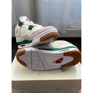 ジョーダン(Jordan Brand（NIKE）)のNike SB x Air Jordan 4 Pine Green(スニーカー)