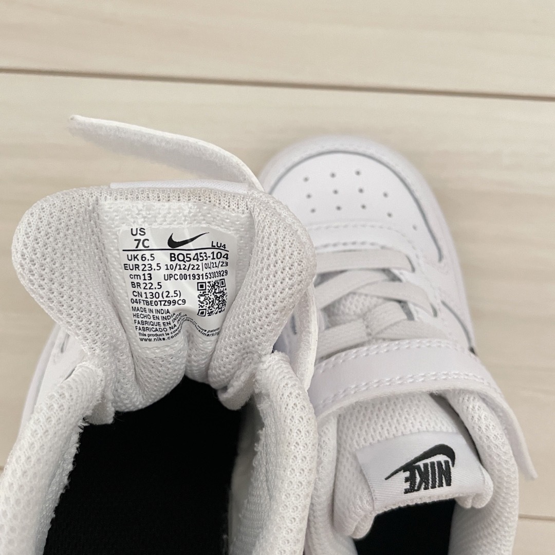 【お値下げ中】美品 NIKE コートボローLOW2 ベビーシューズ 13cm