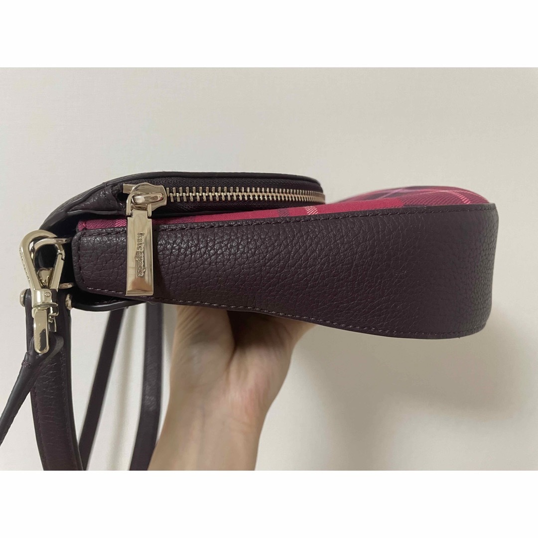 kate spade new york(ケイトスペードニューヨーク)のケイトスペードニューヨーク　レイラ　ショルダーバッグ　2way　赤　チェック レディースのバッグ(ショルダーバッグ)の商品写真