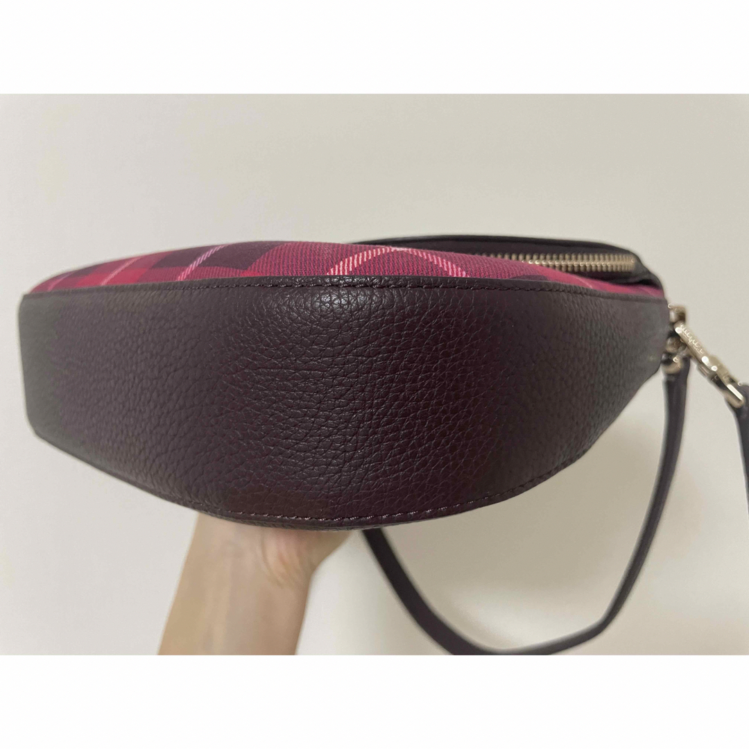 kate spade new york(ケイトスペードニューヨーク)のケイトスペードニューヨーク　レイラ　ショルダーバッグ　2way　赤　チェック レディースのバッグ(ショルダーバッグ)の商品写真