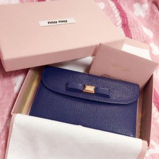 ミュウミュウ(miumiu)のGiulia様 miumiu♡ ガマ口財布 美品♡(財布)