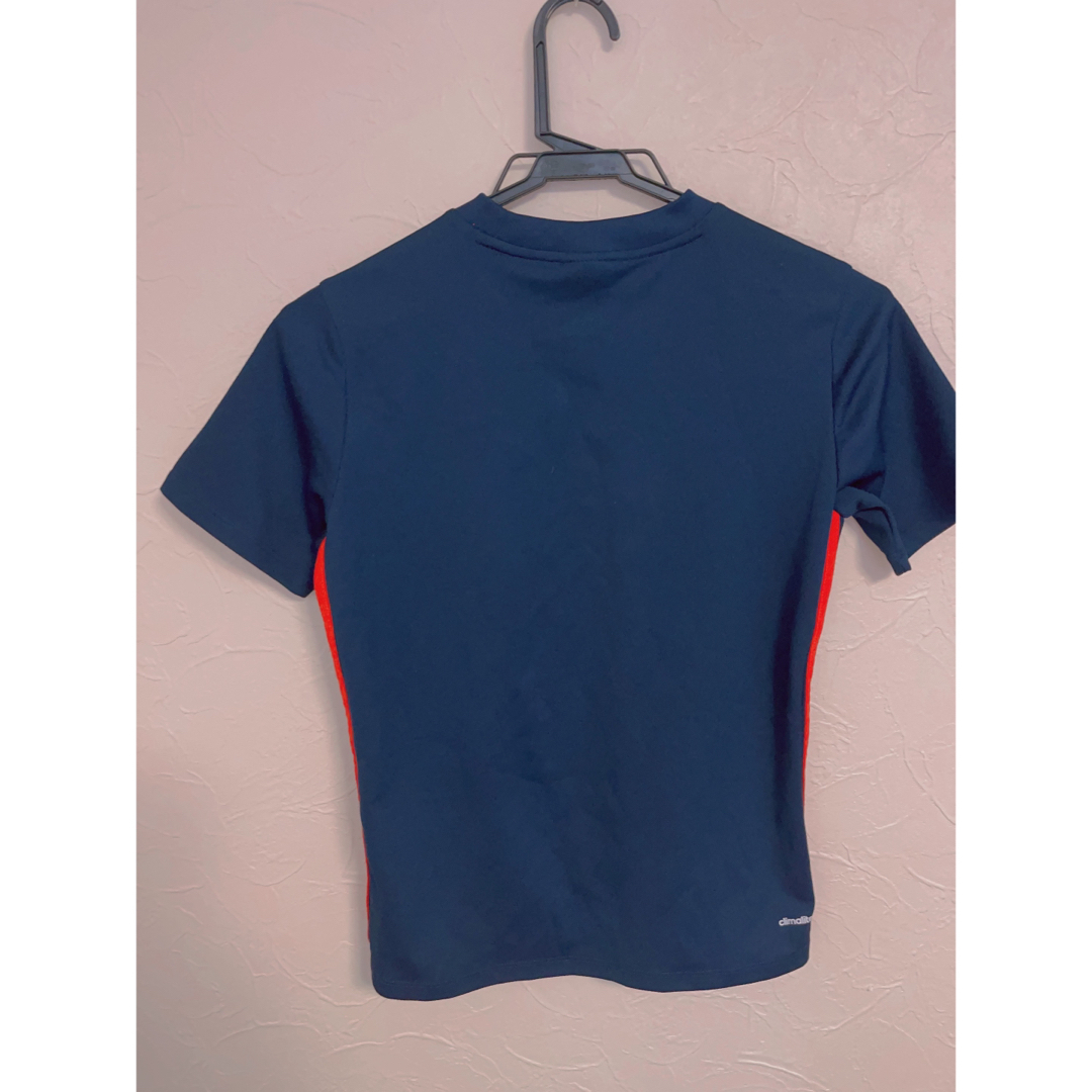 adidas(アディダス)の【美品】adidas  Tシャツ　女児140 キッズ/ベビー/マタニティのキッズ服女の子用(90cm~)(Tシャツ/カットソー)の商品写真