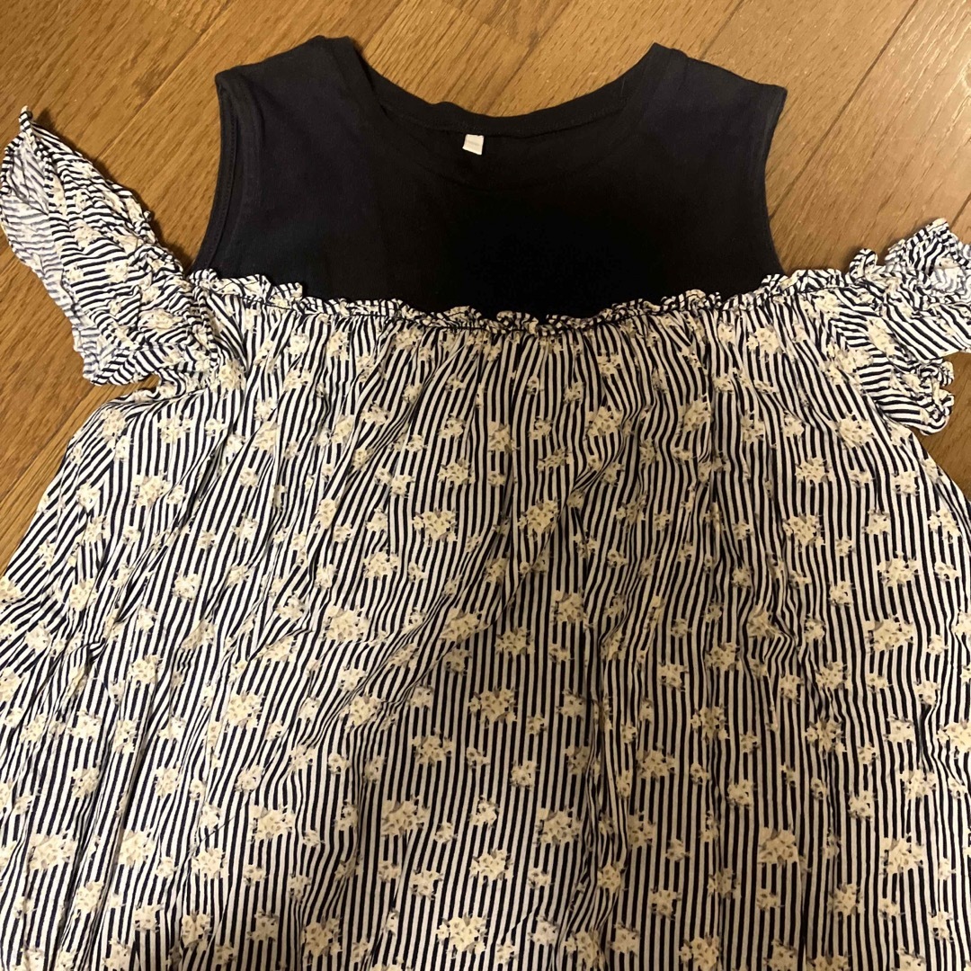 GU(ジーユー)のGU 肩出しカットソー　150 キッズ/ベビー/マタニティのキッズ服女の子用(90cm~)(Tシャツ/カットソー)の商品写真