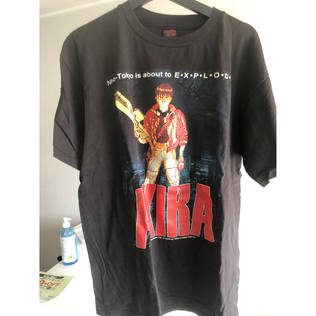 AKIRA tシャツ　fashion victim | フリマアプリ ラクマ