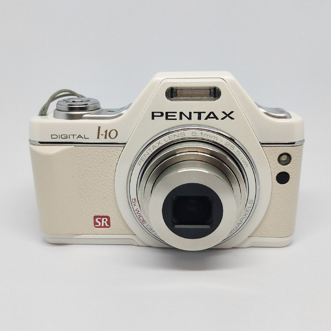 PENTAX(ペンタックス)のPENTAX　OPTIO　I-10　パールホワイト スマホ/家電/カメラのカメラ(コンパクトデジタルカメラ)の商品写真