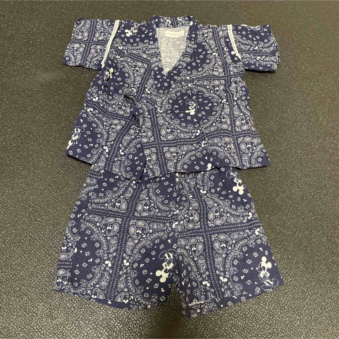 ampersand(アンパサンド)の甚平　ミッキー　アンパサンド　90 キッズ/ベビー/マタニティのキッズ服男の子用(90cm~)(甚平/浴衣)の商品写真