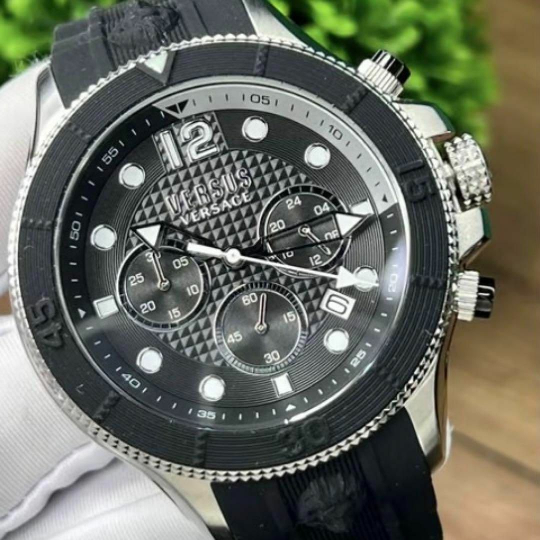 新品箱付き 激レア ヴェルサス/ヴェルサーチ シルバーブラック メンズ腕時計