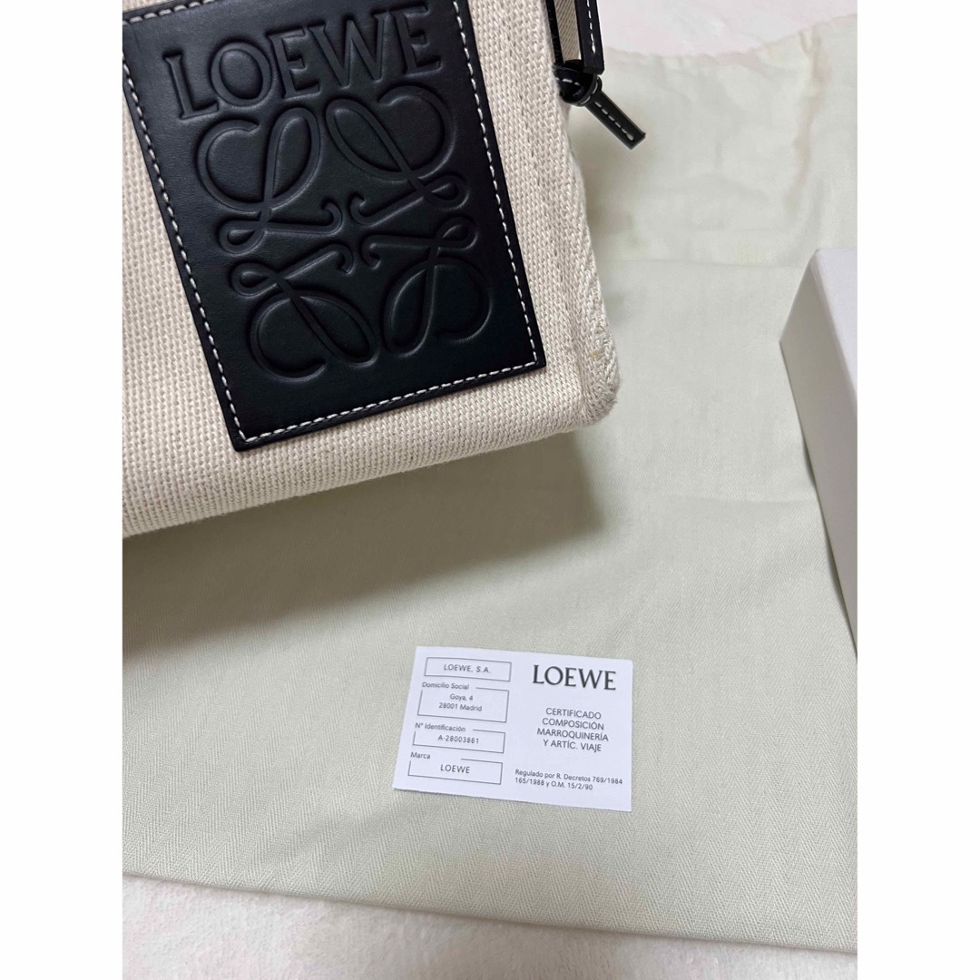 グリーン・ホワイト系 完成品♪ 【極美品】LOEWE ロエベ クッション
