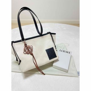 【極美品】LOEWE ロエベ クッショントート トートバッグ チャーム付き