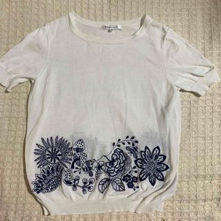 ジュンコシマダ(JUNKO SHIMADA)の49AV. ジュンコシマダ　刺繍デザインのニットTシャツ　白(Tシャツ(半袖/袖なし))