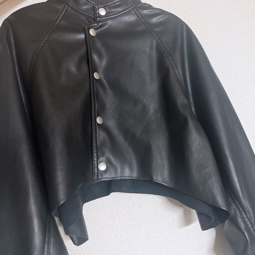 Ameri VINTAGE - 最終値下げROUND SHORT FAKE LEATHER JACKET の通販