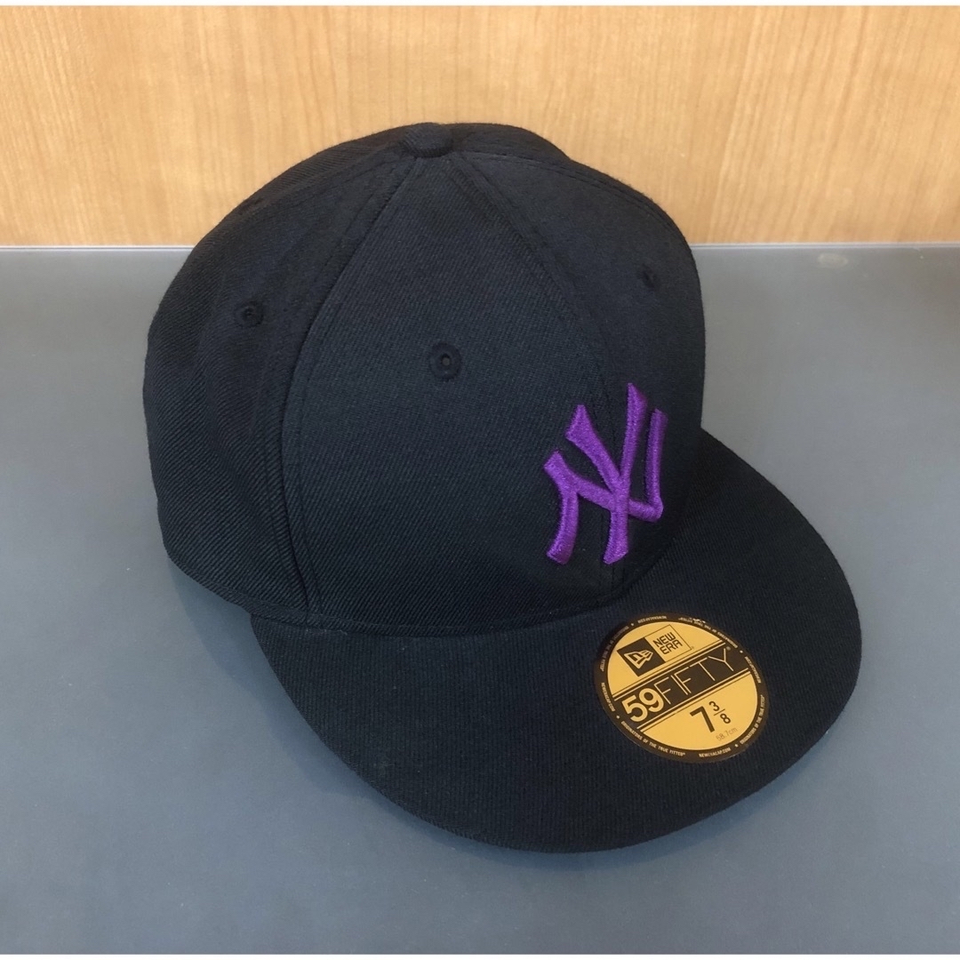 NEW ERA(ニューエラー)のNEWERA ニューエラ 59FIFTY NYヤンキース バイザー裏刺繍あり メンズの帽子(キャップ)の商品写真