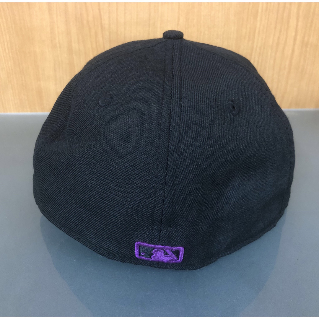 NEW ERA(ニューエラー)のNEWERA ニューエラ 59FIFTY NYヤンキース バイザー裏刺繍あり メンズの帽子(キャップ)の商品写真