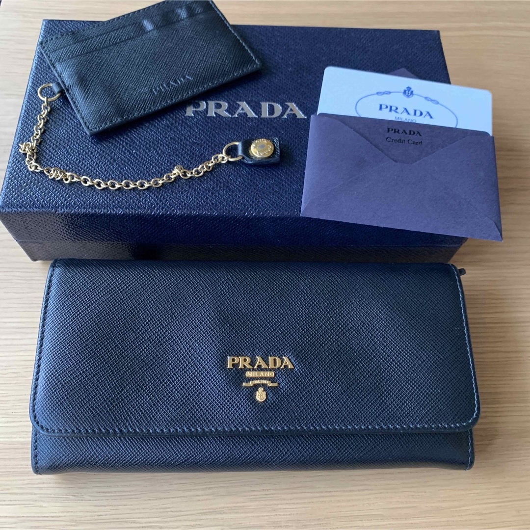 【PRADA】長財布　サフィアーノ　黒　本革　美品