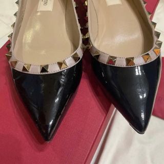 VALENTINO - 美品◇ヴァレンチノ スタッズパンプス 35ハーフ フラット