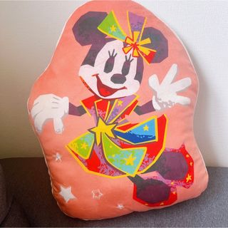 ディズニー(Disney)の【新品未使用】ディズニー　40周年　クッション(クッション)