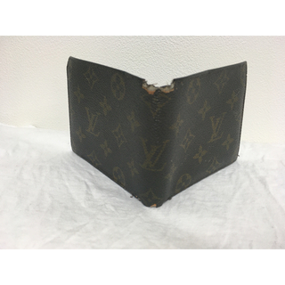 ルイヴィトン(LOUIS VUITTON)のLOUIS VUITTONルイヴィトン　財布(折り財布)