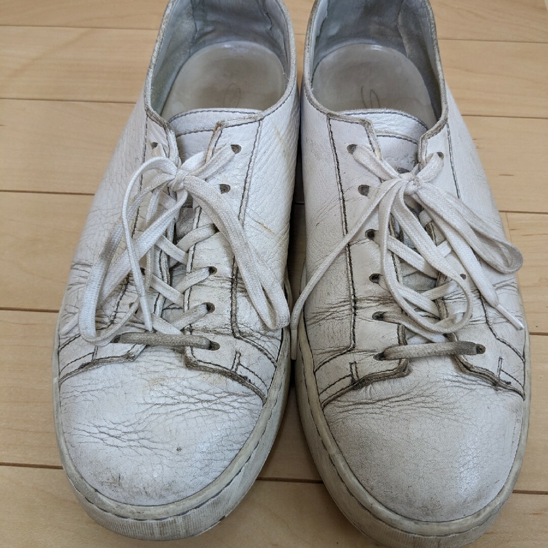 Santoni(サントーニ)のサントーニ 白 スニーカー メンズの靴/シューズ(スニーカー)の商品写真