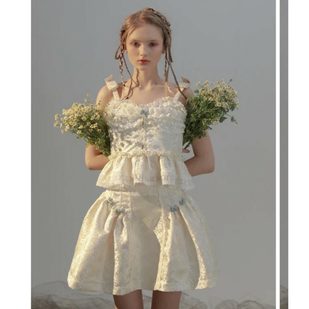 素晴らしい品質 GROUP OF 王冠を飾る花織りジャガードトップス 素晴らしい品質 GROUP OF 王冠を飾る花織りジャガードトップス