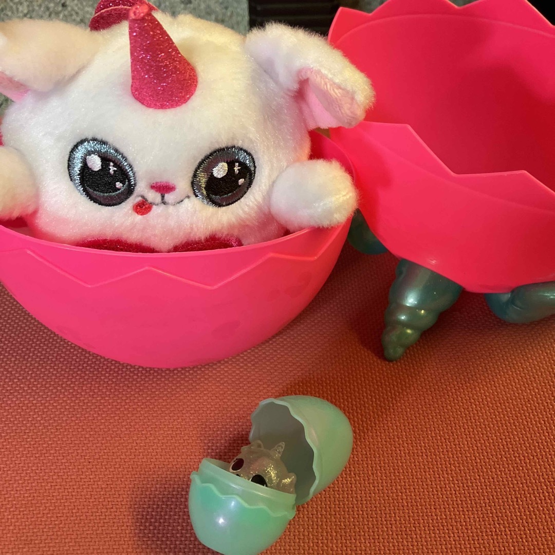 美品 【トイザらス限定】何がでるかな?レインボーコーンズ 美品 【トイザらス限定】何がでるかな?レインボーコーンズ