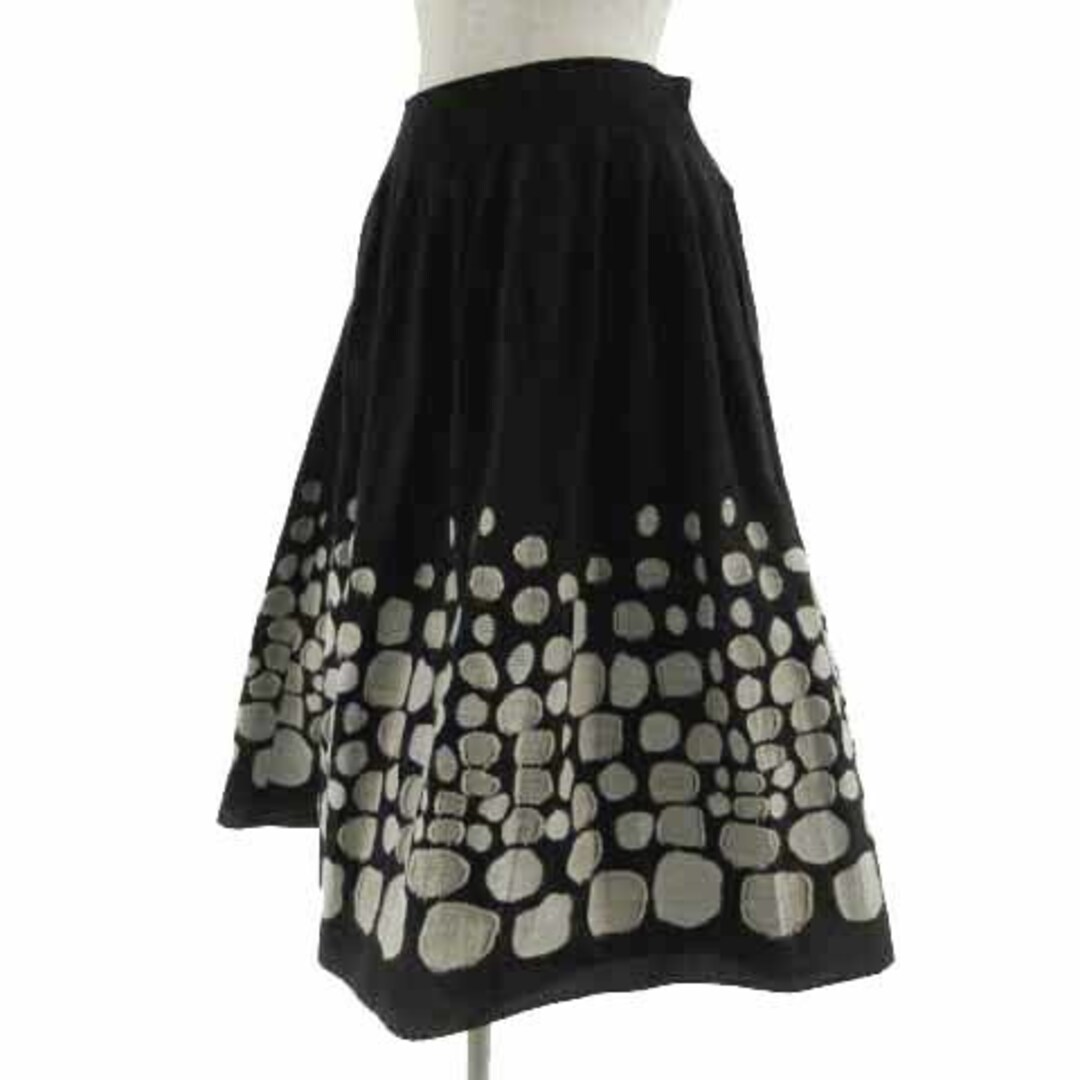 HIROKO BIS(ヒロコビス)のヒロコビス スカート フレア ミディ丈 ウエストゴム ドット 黒 白 13AB レディースのスカート(ひざ丈スカート)の商品写真