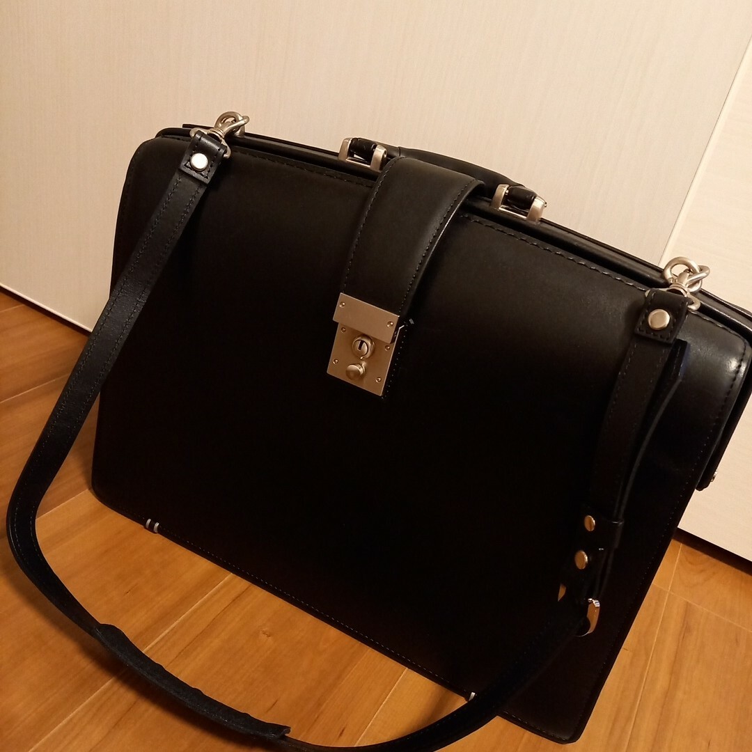 青木鞄　ダレスバッグ　大容量　ブラック　牛革 メンズのバッグ(ビジネスバッグ)の商品写真