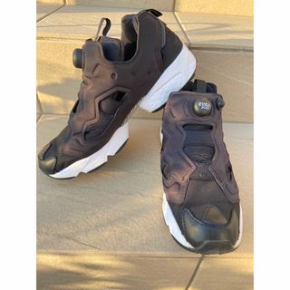 インスタポンプフューリー(INSTAPUMP FURY（Reebok）)の美品 Reebok Pump リーボック ポンプフューリー ブラック 28センチ(スニーカー)