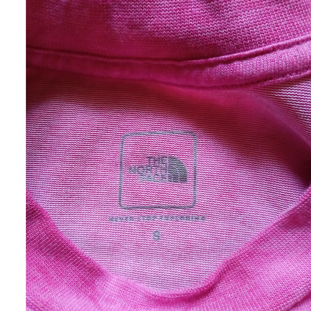 THE NORTH FACE(ザノースフェイス)の新品タグ付き　ノースフェイス　Tシャツ レディースのトップス(Tシャツ(半袖/袖なし))の商品写真