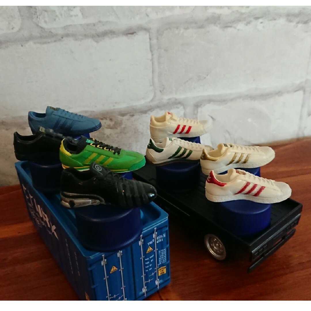 adidas - adidas ペットボトルキャップの通販 by momo's shop adidas - adidas ペットボトルキャップの通販 by momo's shop