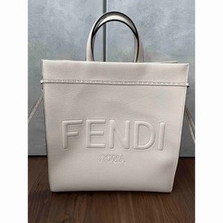 フェンディ(FENDI)のFENDI ROMA Go To ショッパー ミディアム(トートバッグ)