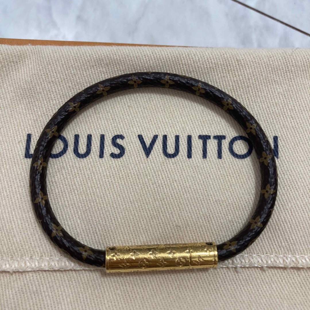 LOUIS VUITTON(ルイヴィトン)のルイヴィトン　モノグラム　ブレスレット メンズのアクセサリー(ブレスレット)の商品写真