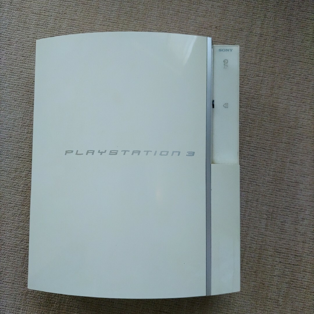 PlayStation3(プレイステーション3)のSONY PlayStation3 CECHL00 エンタメ/ホビーのゲームソフト/ゲーム機本体(家庭用ゲーム機本体)の商品写真