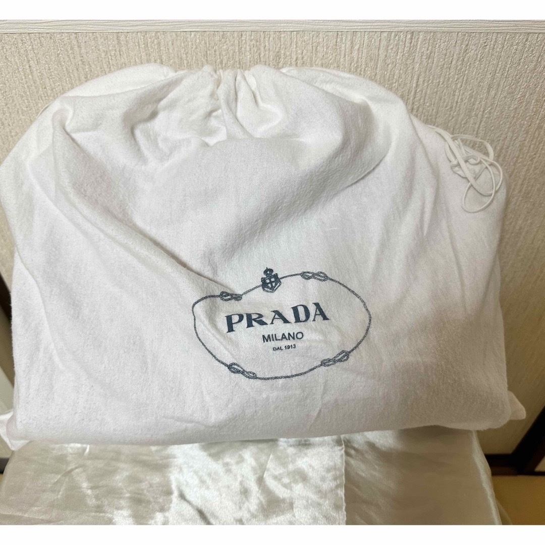 PRADA(プラダ)の証明書付き PRADA ◆レザー トートバッグ ◆ ハンドバッグ ショルダー レディースのバッグ(ハンドバッグ)の商品写真