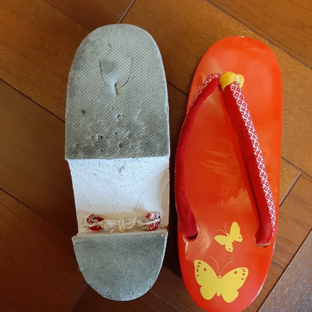 子供草履 キッズ/ベビー/マタニティのキッズ靴/シューズ(15cm~)(下駄/草履)の商品写真