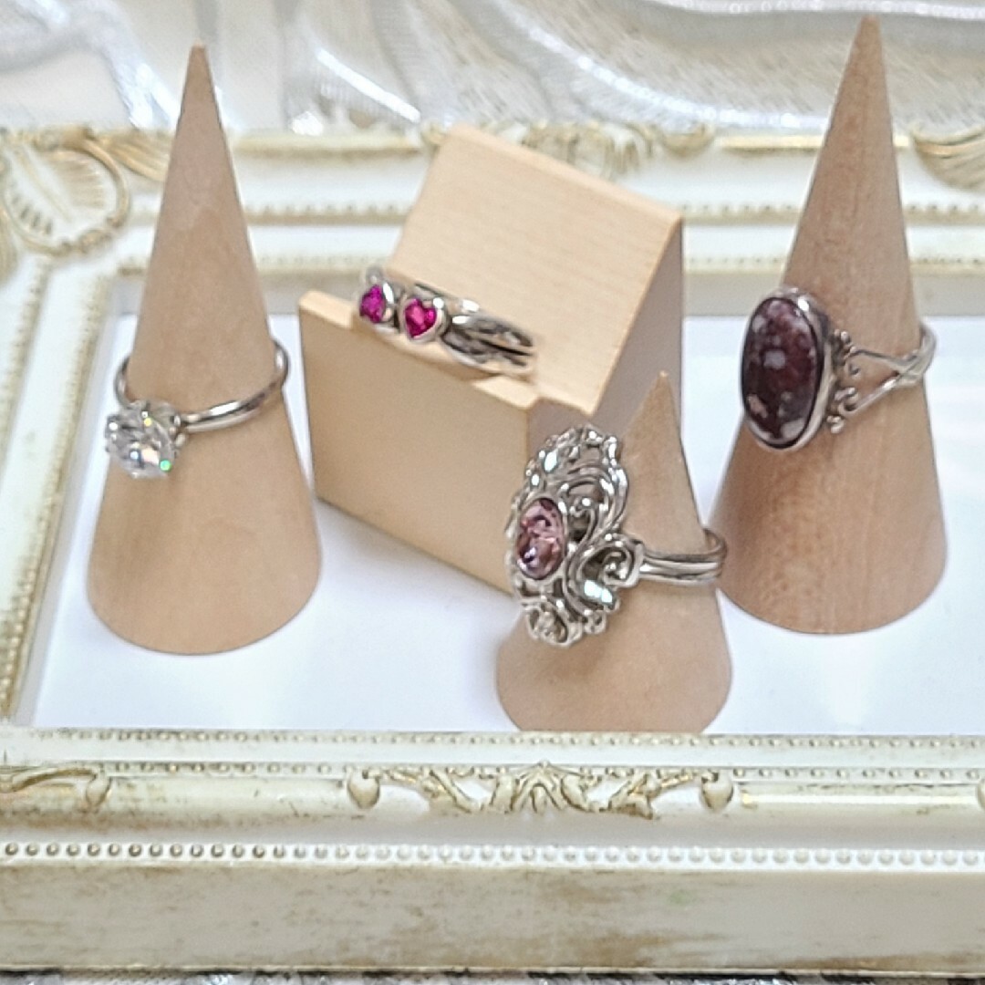 👑リング４点セット レディースのアクセサリー(リング(指輪))の商品写真