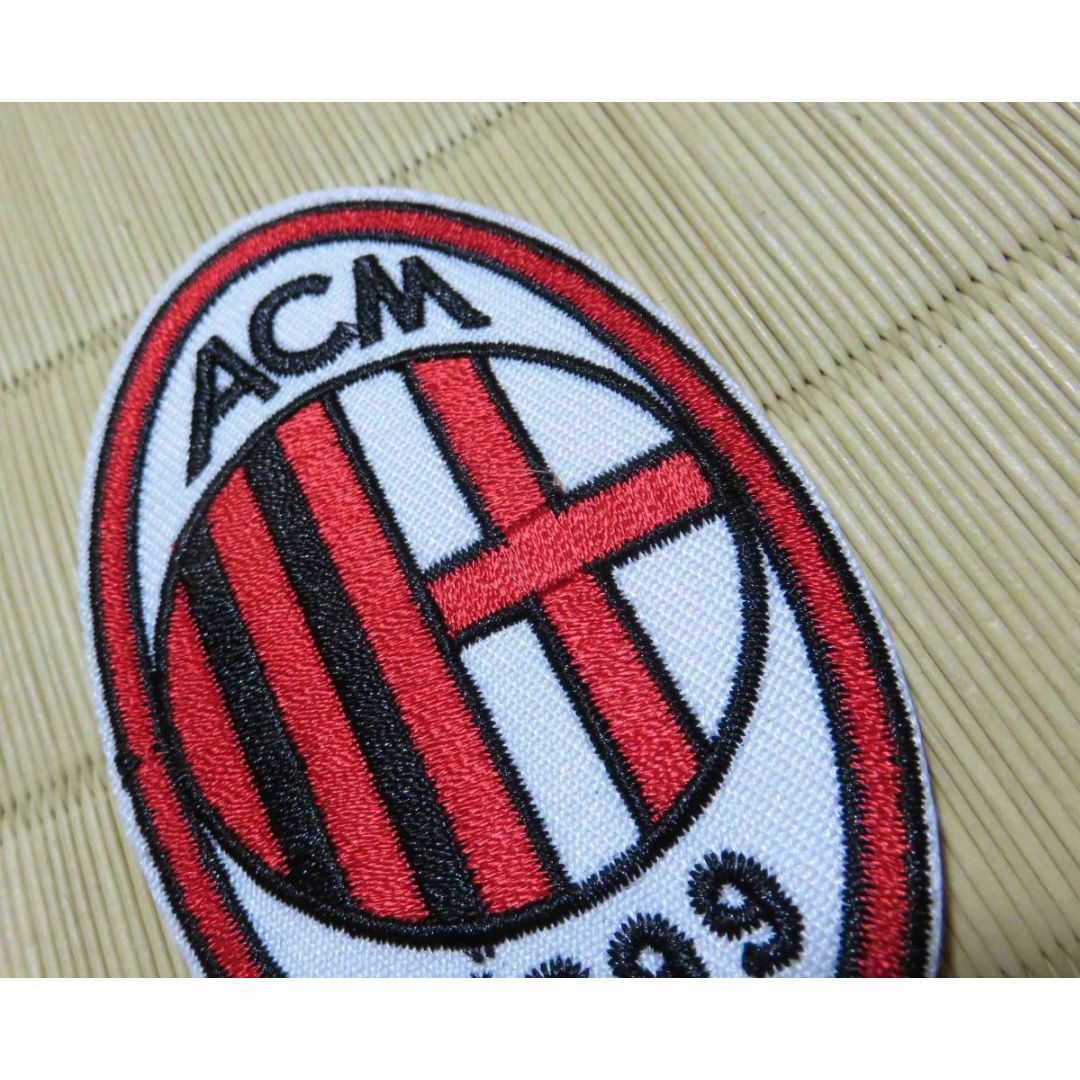 ACミラン　イタリア Milan　プロサッカーチーム■セリエA 刺繍ワッペン新品 スポーツ/アウトドアのサッカー/フットサル(応援グッズ)の商品写真