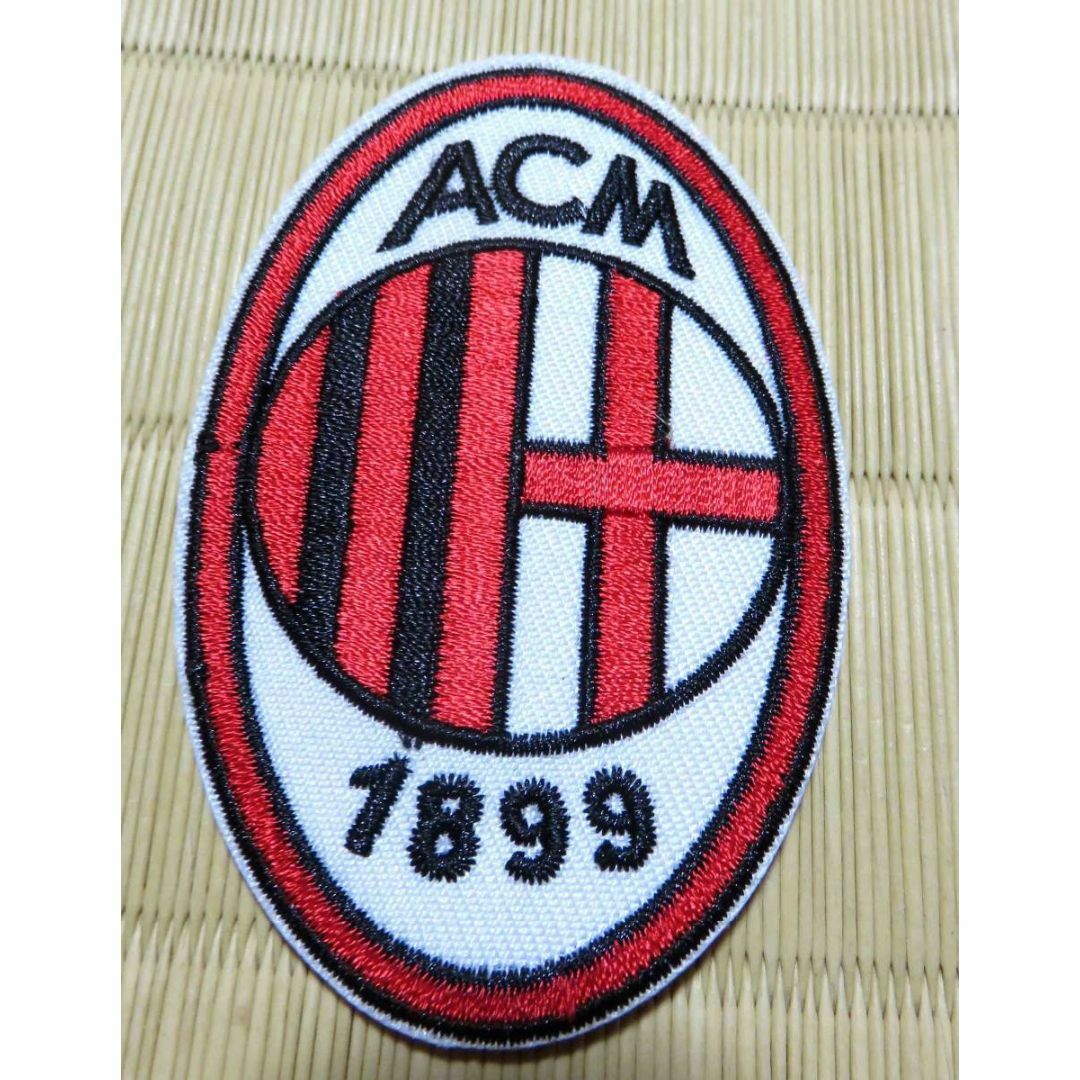 ACミラン　イタリア Milan　プロサッカーチーム■セリエA 刺繍ワッペン新品 スポーツ/アウトドアのサッカー/フットサル(応援グッズ)の商品写真