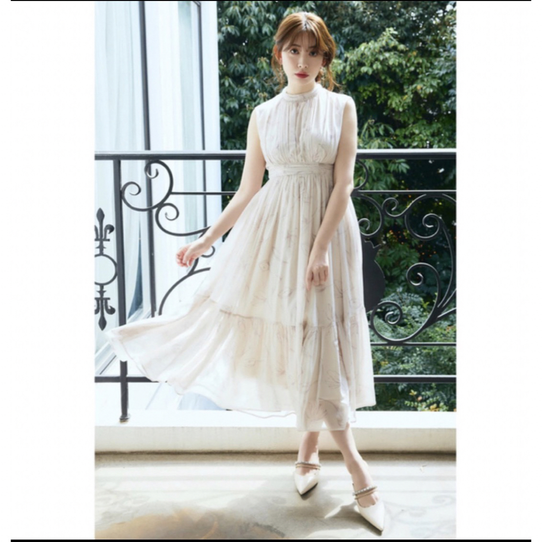 her lip to Tulip Chiffon Long Dress