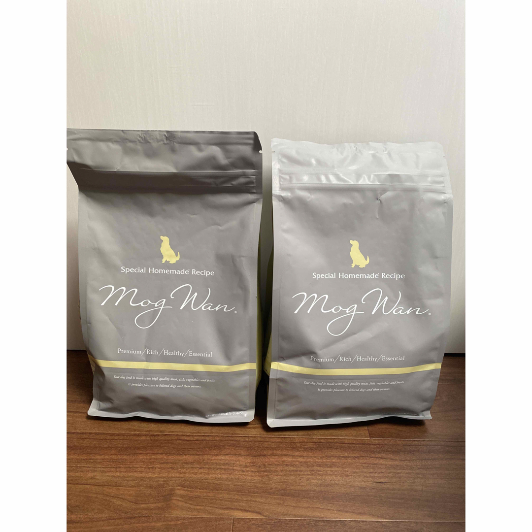 モグワンドッグフード 1.8kg 2袋セットの通販 by ごくう's shop|ラクマ