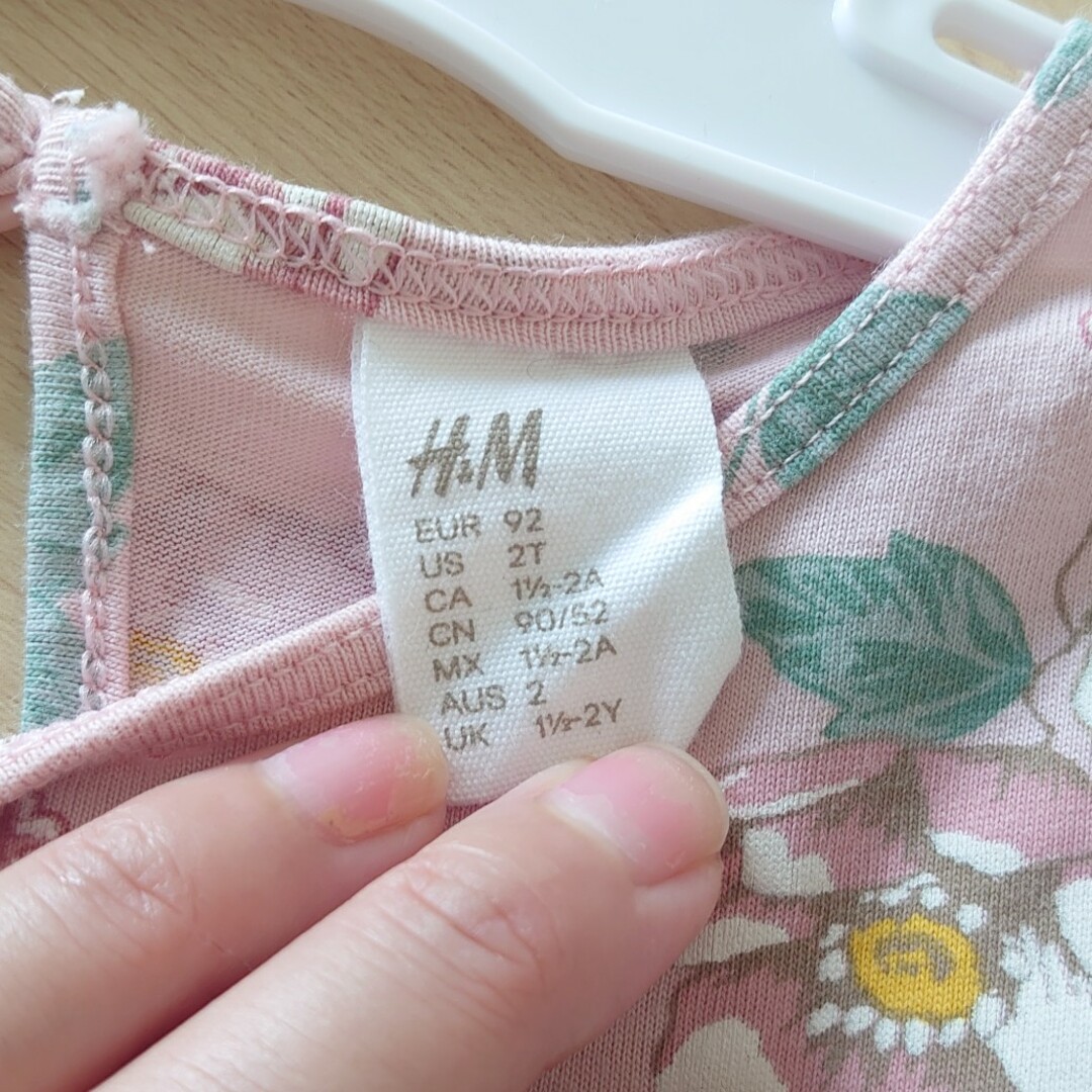 H&M - 美品H&M花柄ワンピース長袖ピンク92表記90〜95サイズの通販 by