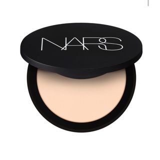 ナーズ(NARS)の【新品未使用】NARS ソフトマットアドバンスト　パーフェクティングパウダー(フェイスパウダー)