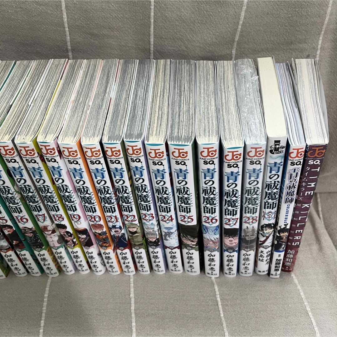 青の祓魔師 青のエクソシスト1〜28巻 全巻セット +おまけ3冊 エンタメ/ホビーの漫画(全巻セット)の商品写真