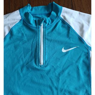 ナイキ(NIKE)のNIKEラッシュガード(マリン/スイミング)