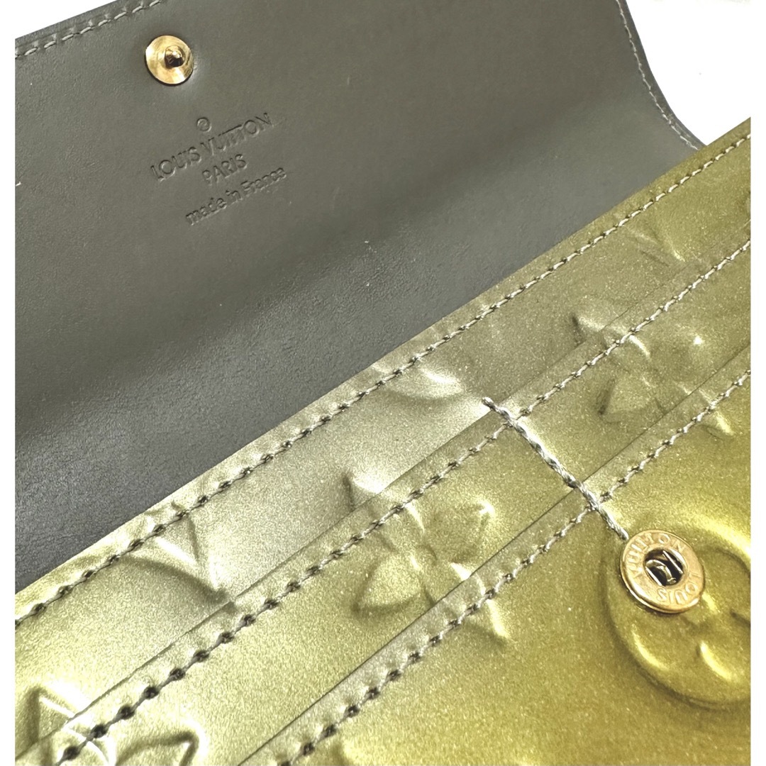 LOUIS VUITTON(ルイヴィトン)の未使用❗️ルイヴィトン モノグラム・ヴェルニ ポルトフォイユ・サラ M93668 メンズのファッション小物(長財布)の商品写真