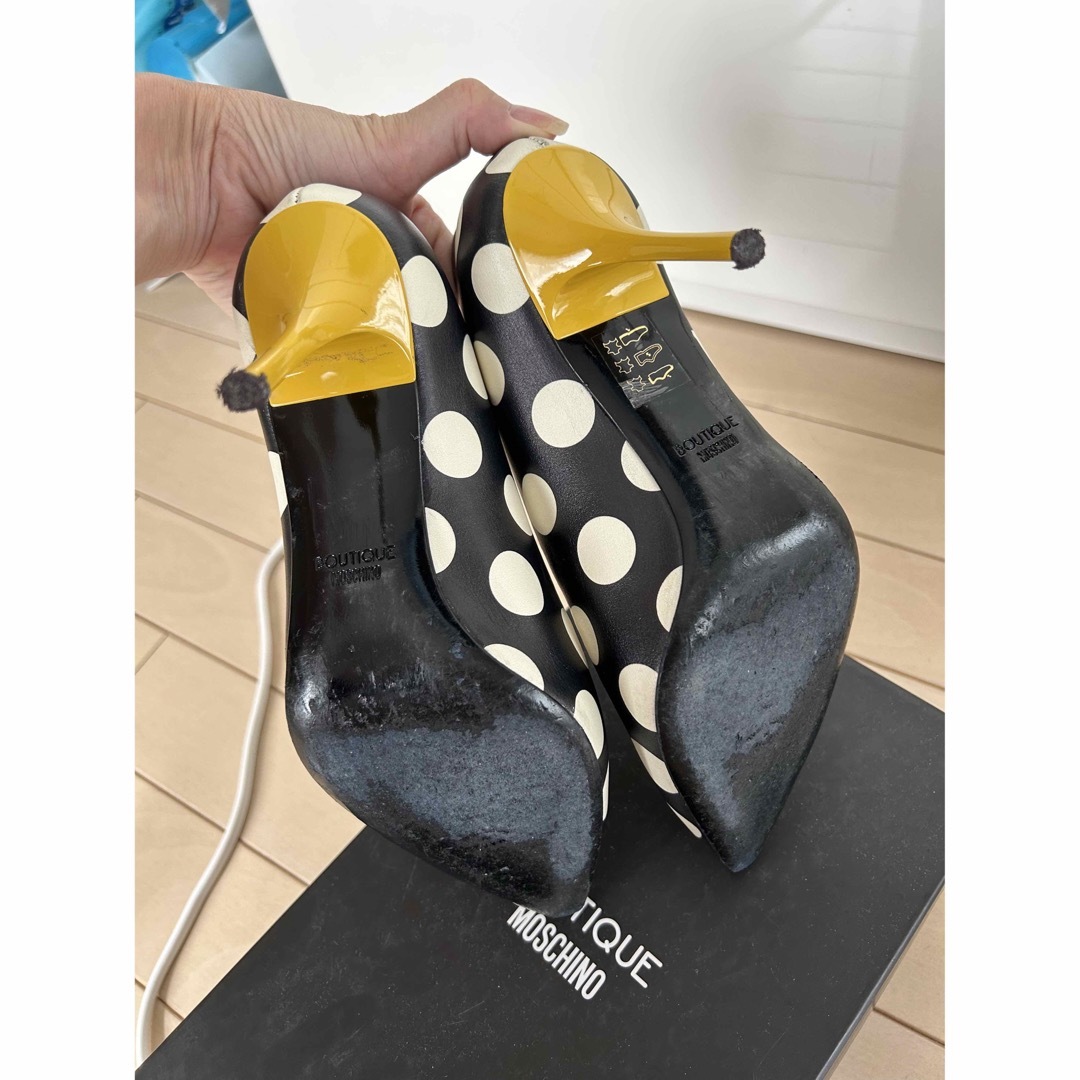 モスキーノ パンプス美品-