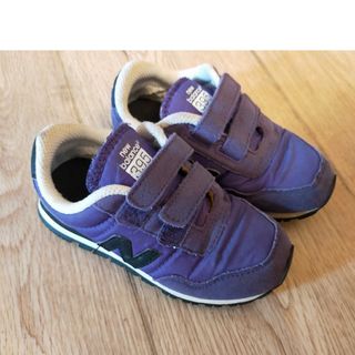 ニューバランス(New Balance)のニューバランス　紫　子ども靴　スニーカー　運動靴　16cm 男の子　女の子(スニーカー)