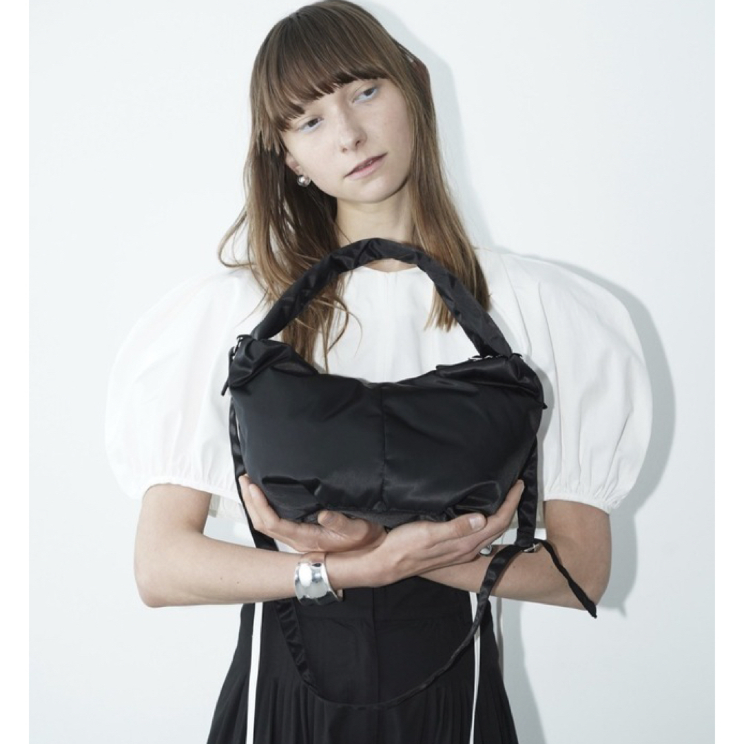 CLANE(クラネ)のclane × ramidus  round hand bag  ラミダス レディースのバッグ(ハンドバッグ)の商品写真