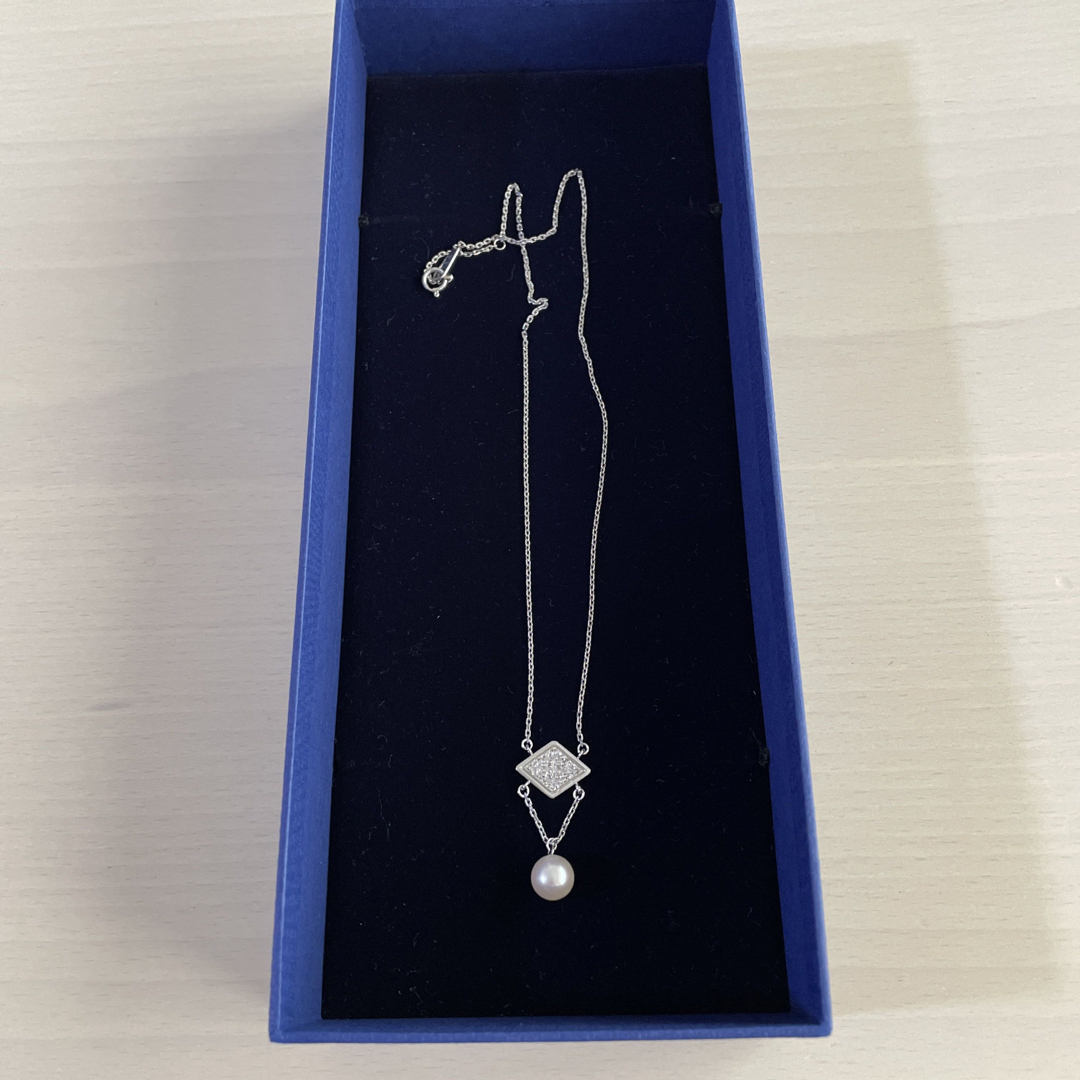 真珠ネックレス　(プラチナ850刻印あり)